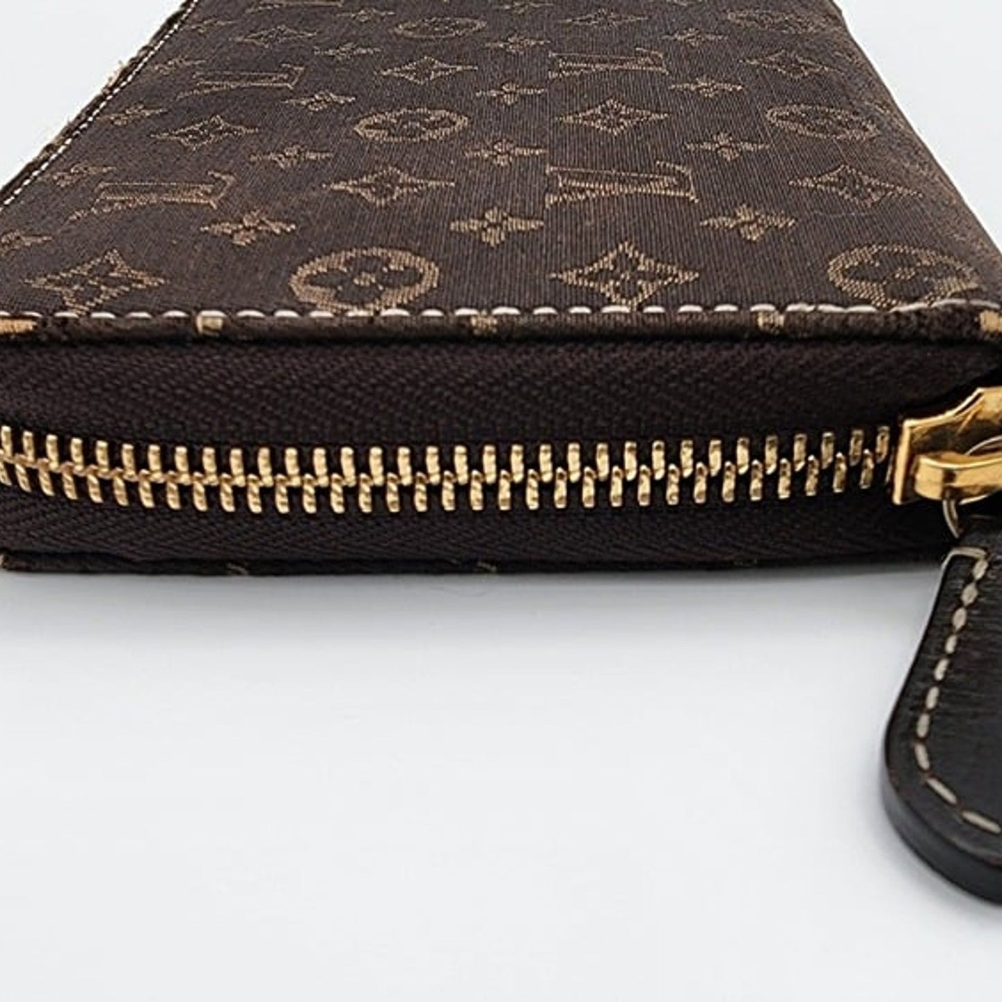 Louis Vuitton Monogram Mini Lin  Zippy Wallet