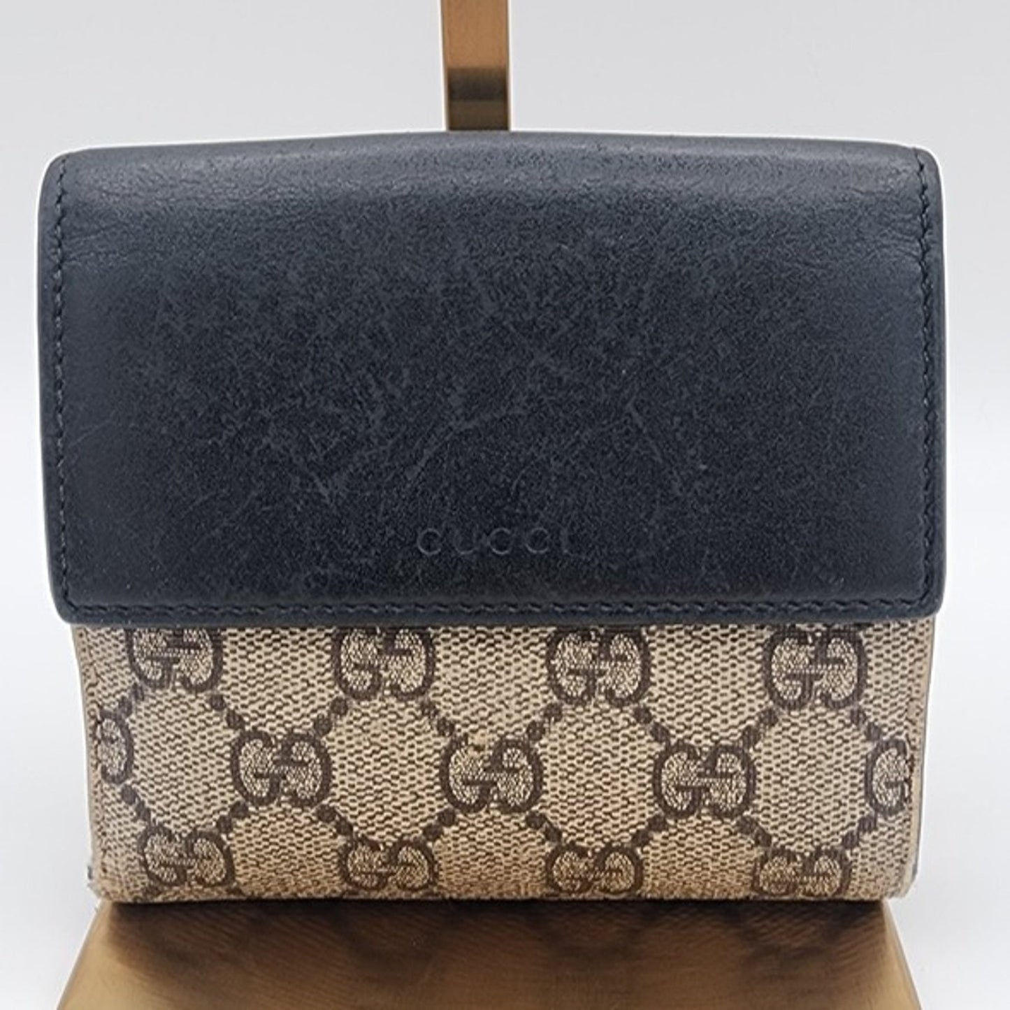 Gucci GG Supreme Wallet