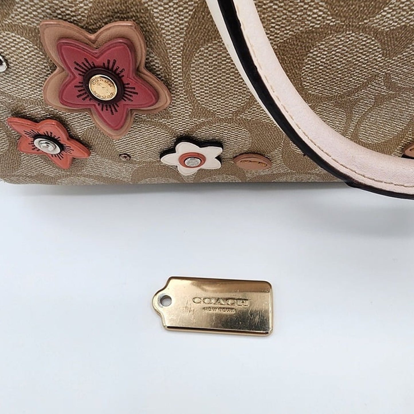 Coach Surrey Carryall Signature Canvas