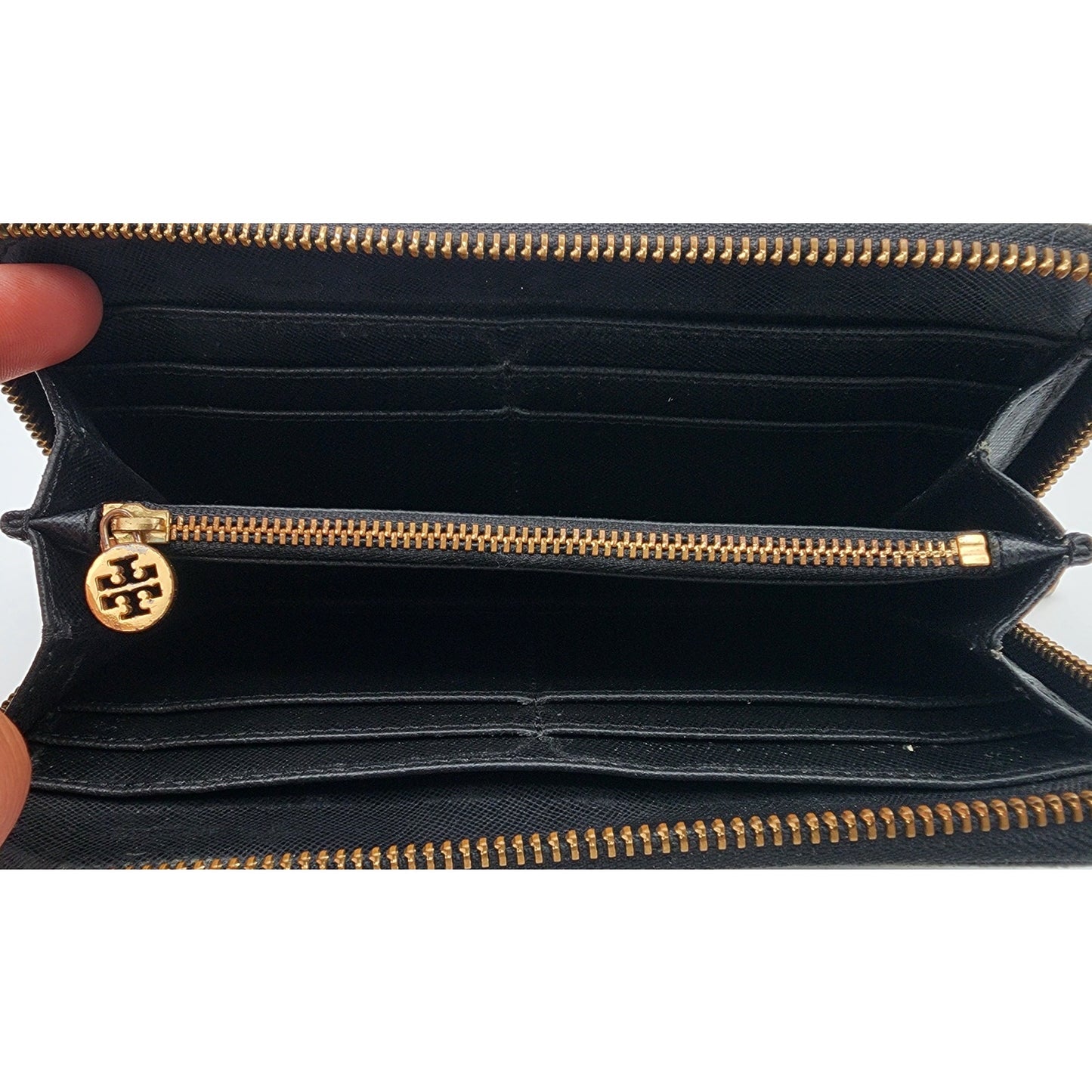 Tory Burch Zip Around Long Wallet