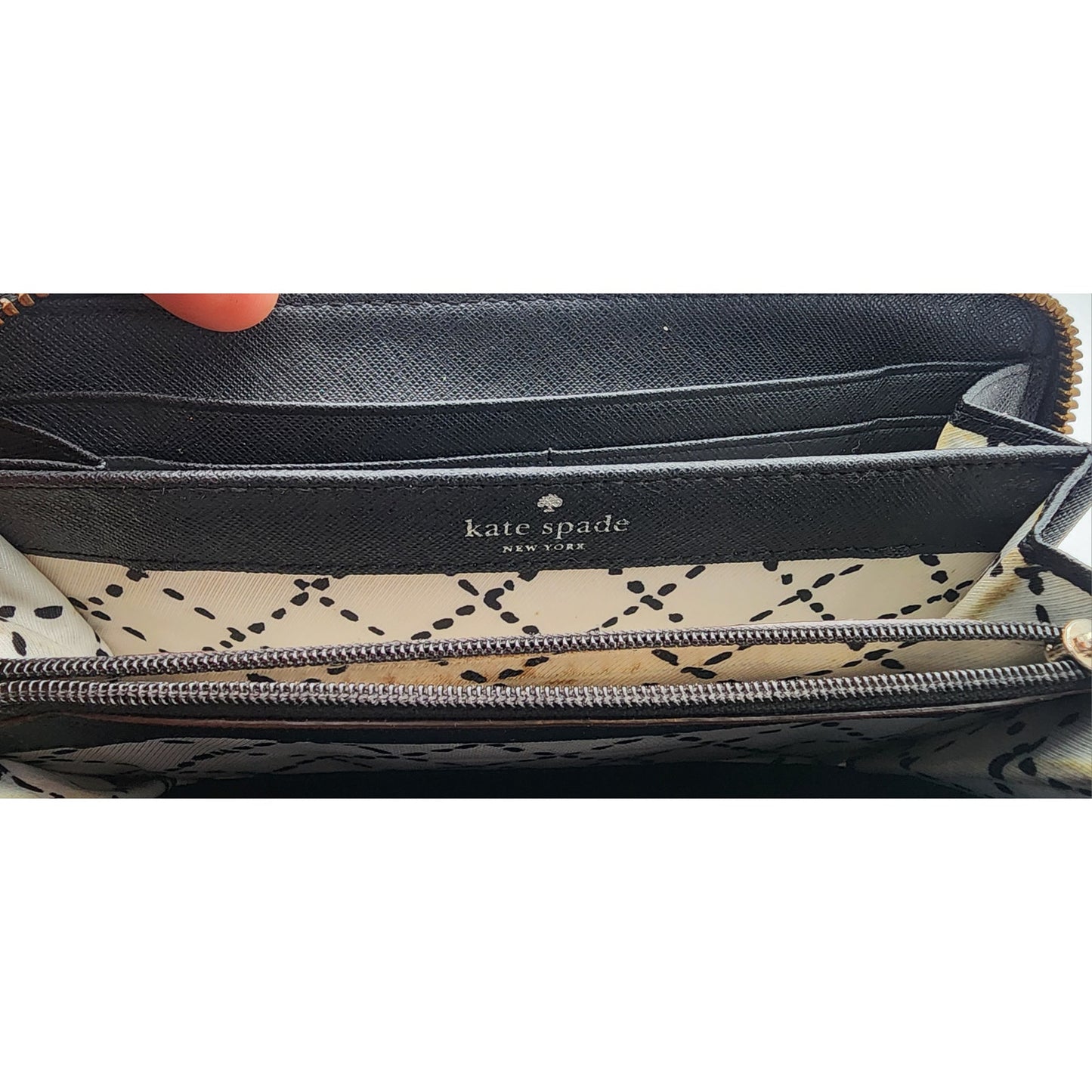 Kate Spade Zip Around Wallet